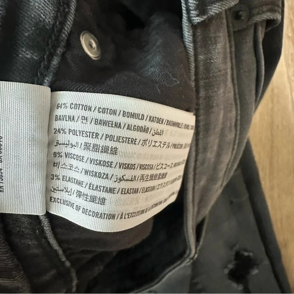 Abercrombie & Fitch Simone High Rise Ankle Black Distressed Jeans Sz 4R/27 GUC - Picture 6 of 7